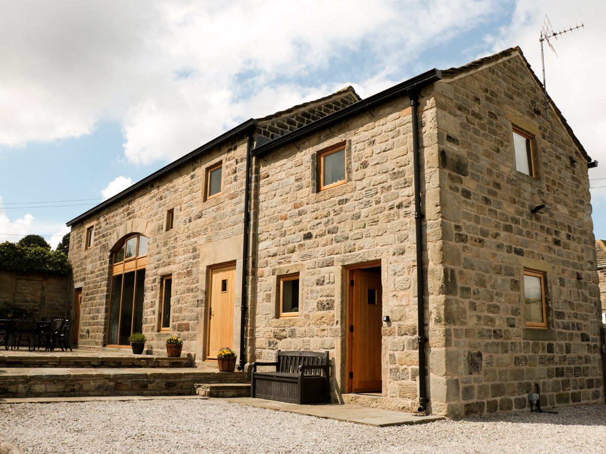 Stoneycroft Barn photo 1