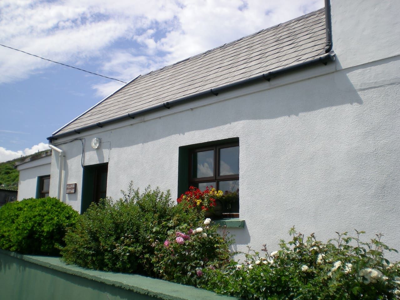 Hillside Cottage photo 1