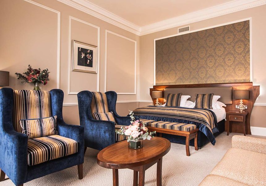 Culloden Hotel photo
