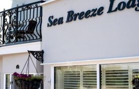 Sea Breeze Lodge reviews