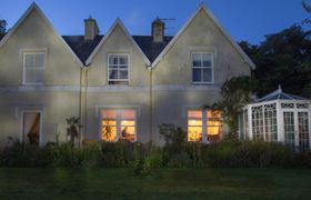 Glendalough House