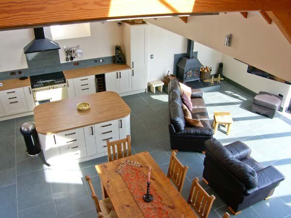 Garth Morthin The Barn photo 8