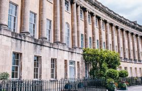 Royal Crescent reviews