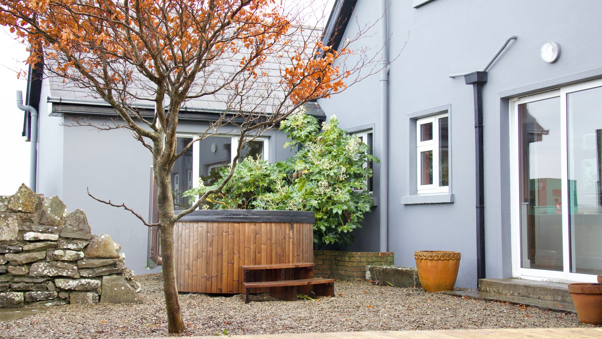 Country House on Private 20-Acre Estate photo 2