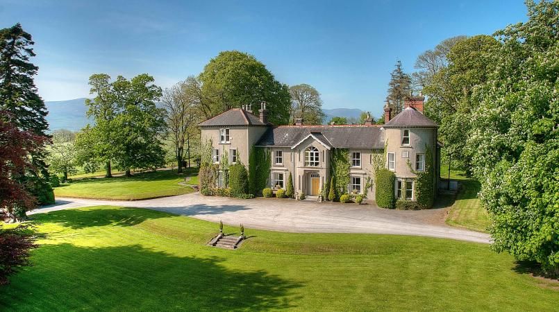 Luxury Tipperary Castle photo 1