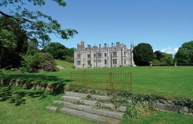 Narrow Water Castle