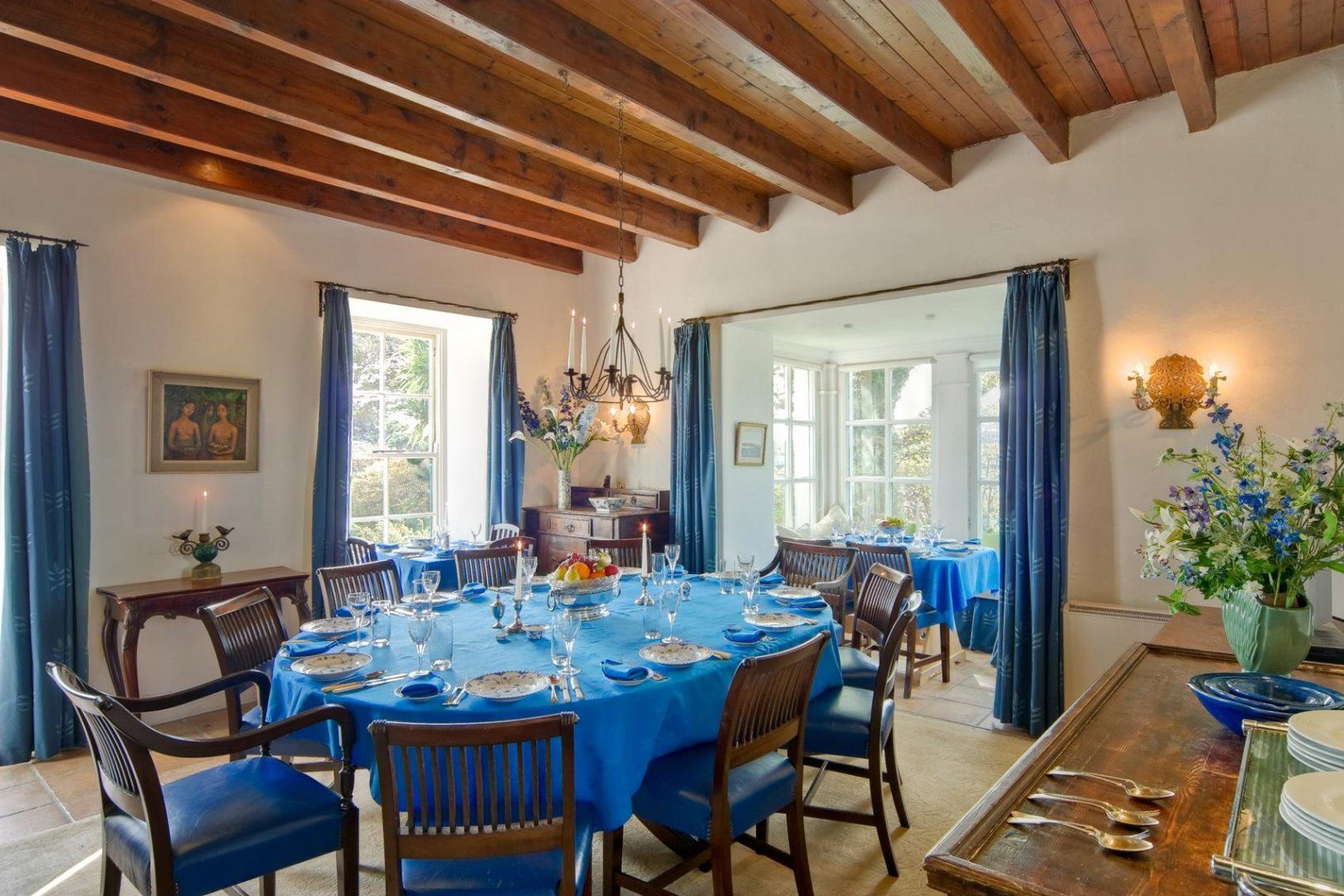 Westcove House - The Dining room