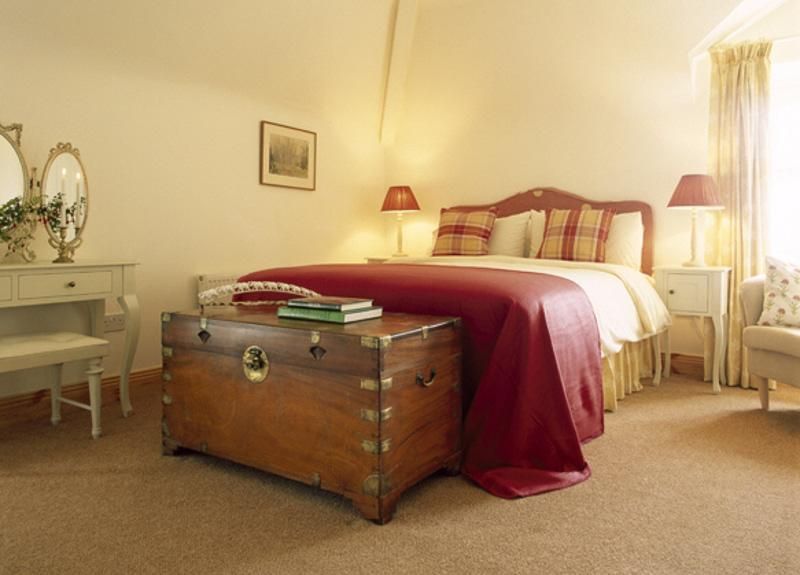 The Stables - Master bedroom