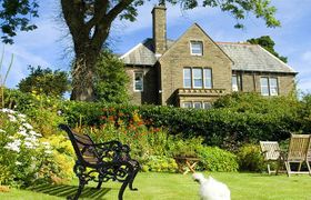 Ashmount country house reviews