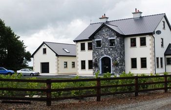 Clare Coastal Lodge