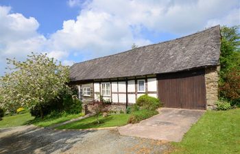 Cwmdulla Barn