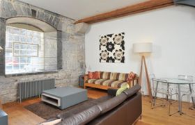 10 Clarence Royal William Yard Plymouth PL1 3RP (Drakes Wharf) reviews