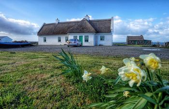 Luxurious Beach Cottage