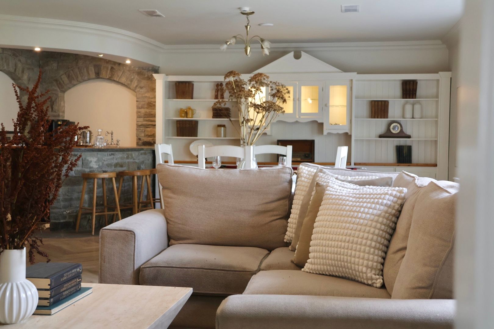 Country House on Private 20-Acre Estate photo 6