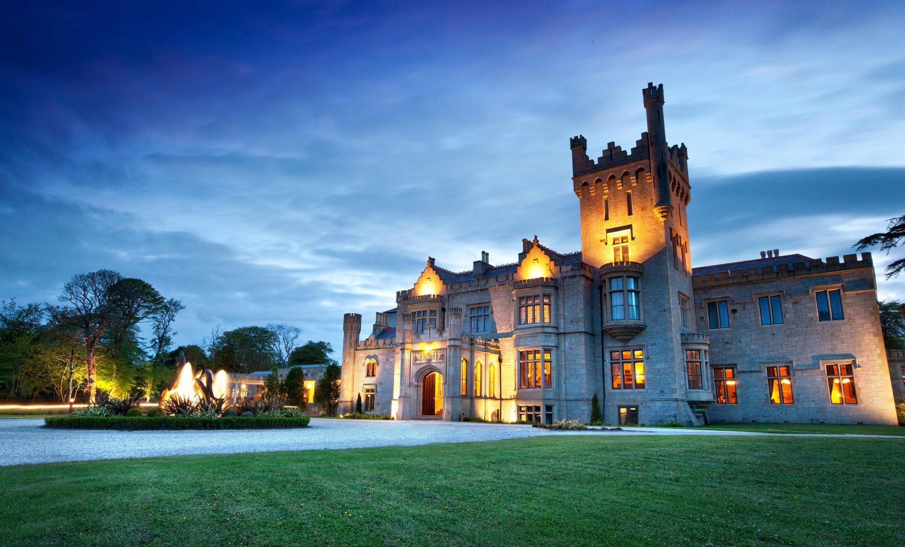 Lough Eske Castle Weddings photo 1