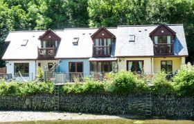 Waterside Cottage reviews