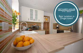 Orchard House - 4 Bedroom home in Dingle Town centre