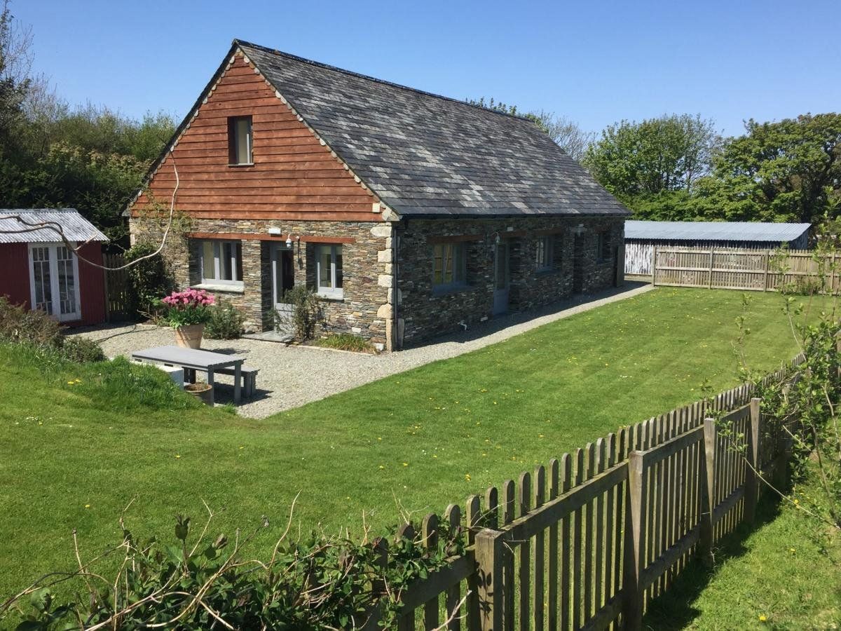 Barn in North Cornwall photo 1