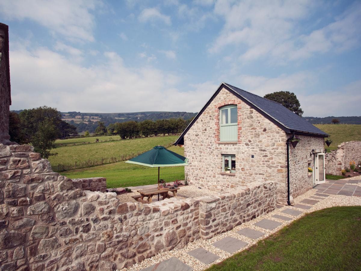 Cottage in South Wales photo 4