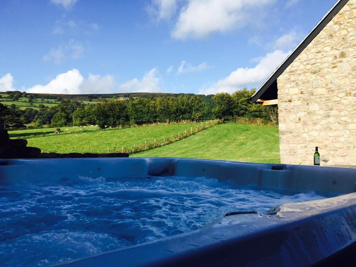 Cottage in South Wales photo 1