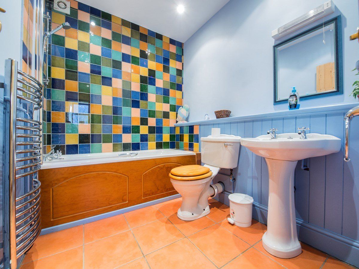 Whaley Bridge Cottage photo 10