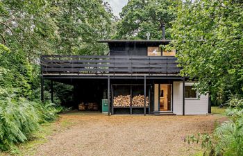 Log Cabin in Hampshire