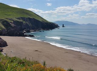 Beautiful 6-Bed Tra Beg Dingle