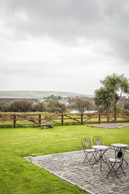 Luxury Dingle Town photo 7