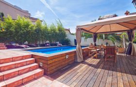 Villa Barcelona reviews