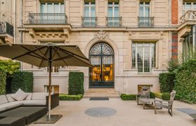 Trocadero Luxury Apartment reviews
