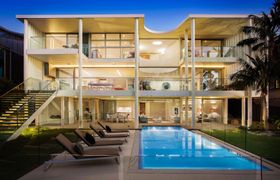 Balmoral Beach Villa reviews