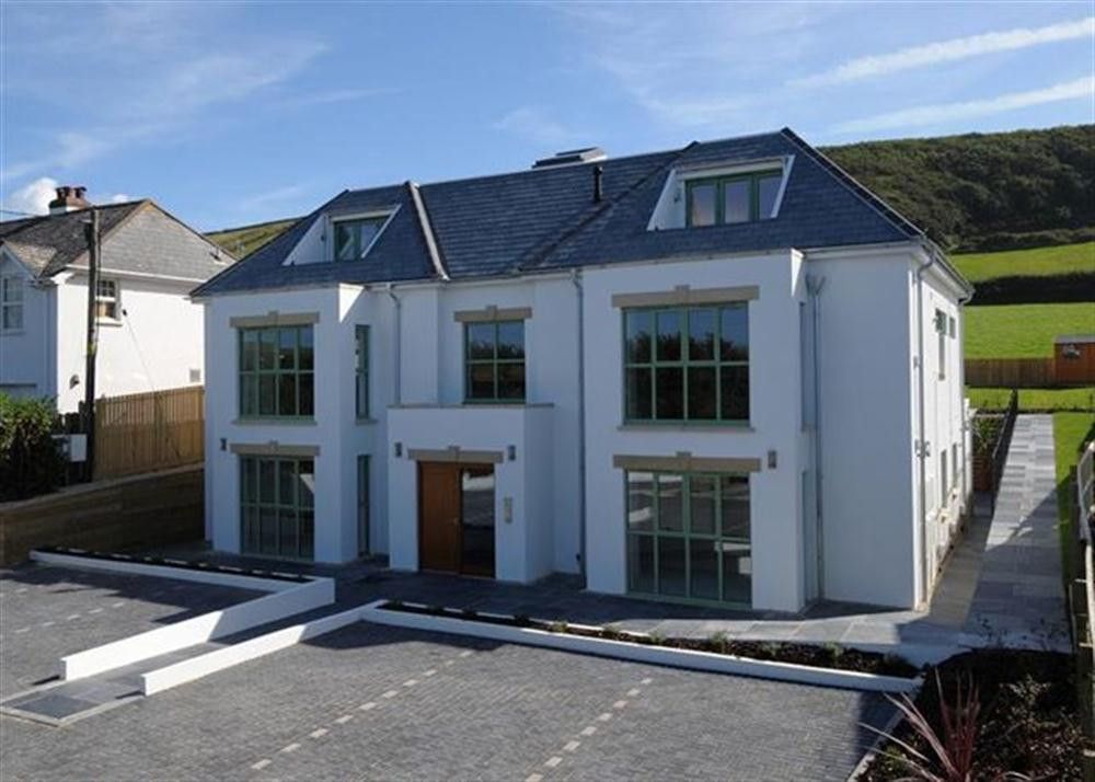 The Penthouse At Point View photo 6