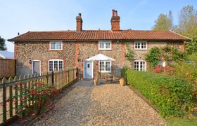 2 Blomvyle Hall Cottage reviews