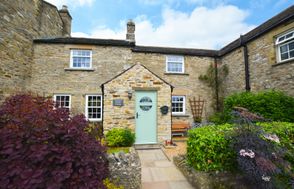 Theaked Stones Cottage