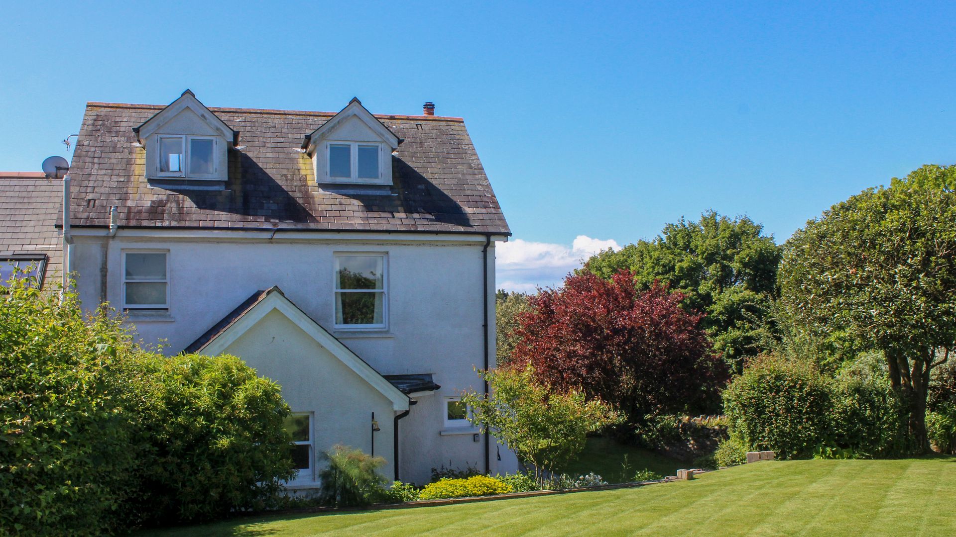 Warren Cottage photo 1