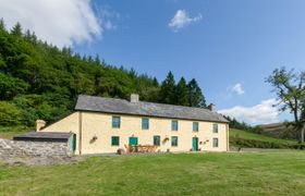 Ffermdy Llanwrtyd reviews