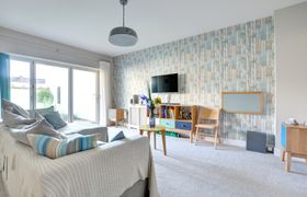 Ty Glas Apartment reviews