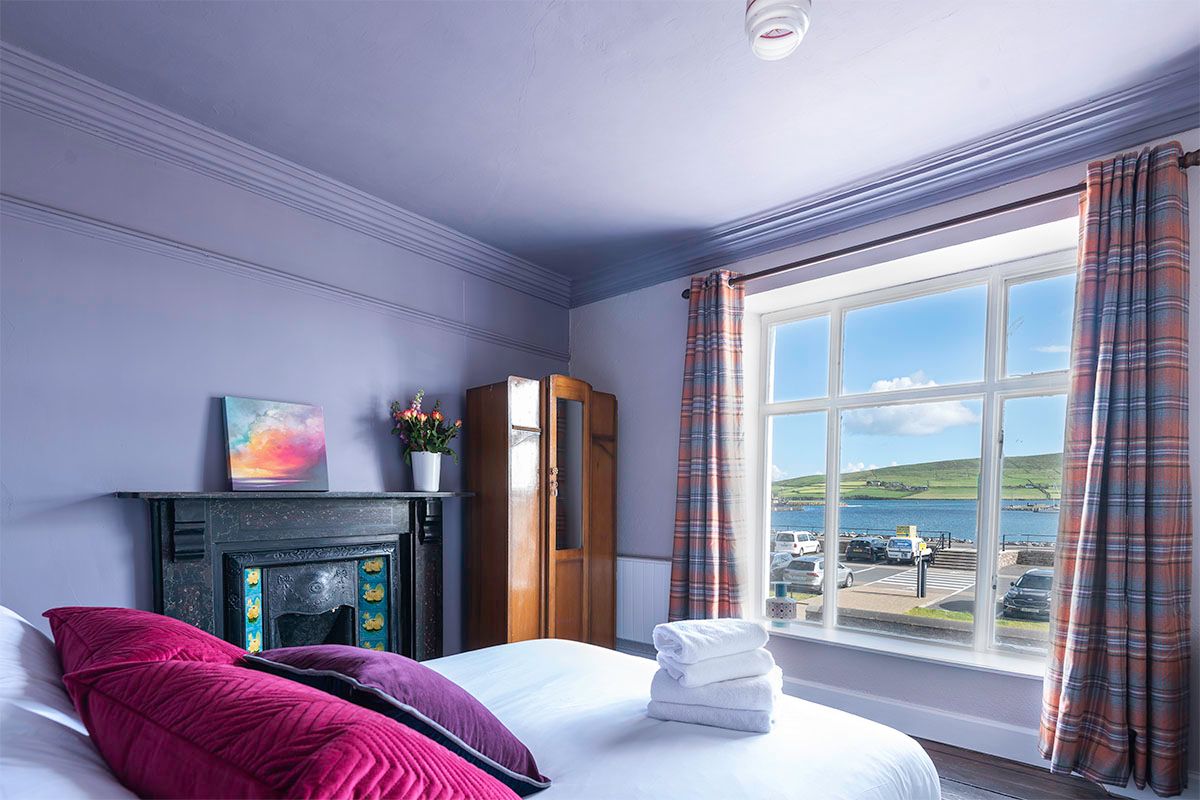 Harbour View Townhouse on the DIngle Harbour 5Star SelfCatering