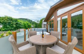 Llyn Padarn Lodge reviews