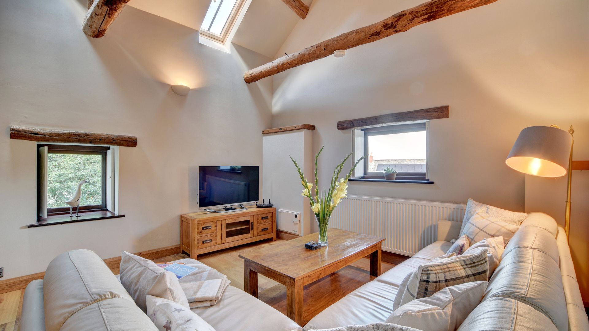 Cranscombe Barn photo 2