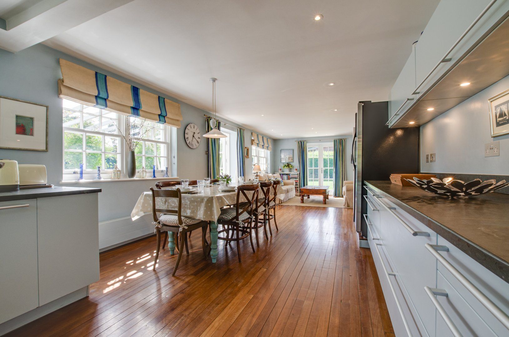 Lampland House photo 2