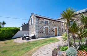 Traeth Barn reviews