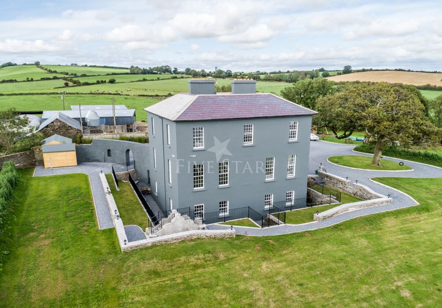 Ballywilliam House, Kinsale, sleeps 32 guests photo