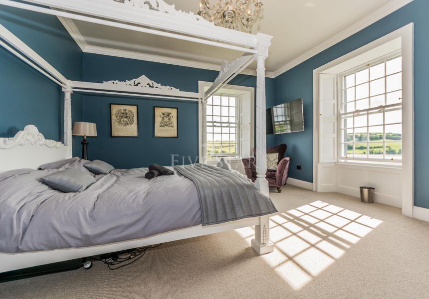 Very Private Period Home on the Water