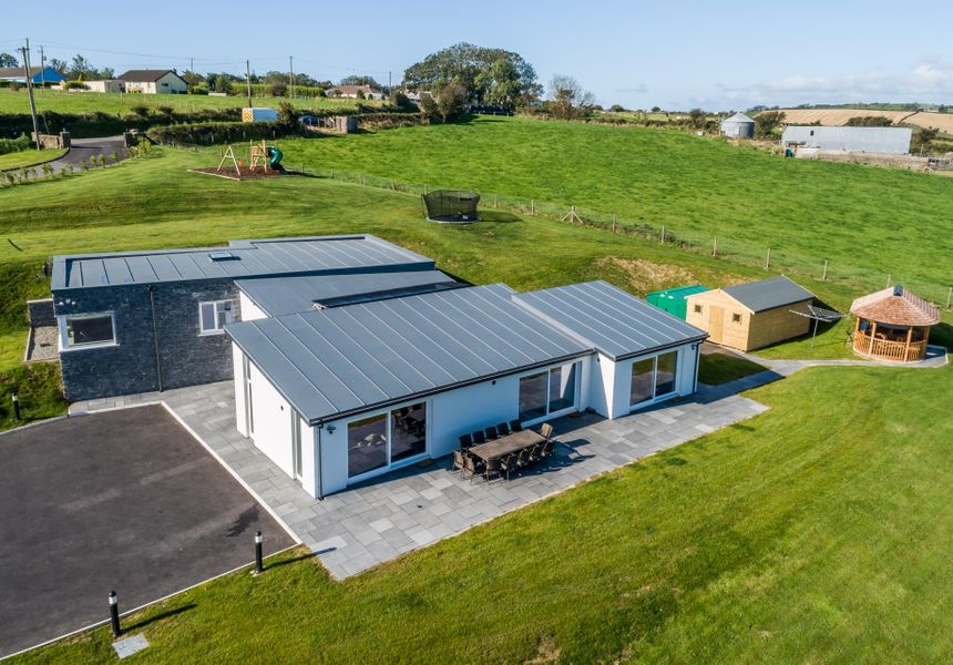 River views,7 minute drive to Kinsale town, sleeps 26 guests photo