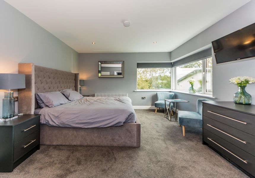 River views,7 minute drive to Kinsale town, sleeps 26 guests photo