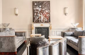 Le Contemporary Triangle D'Or