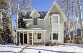 Aspen Glow reviews