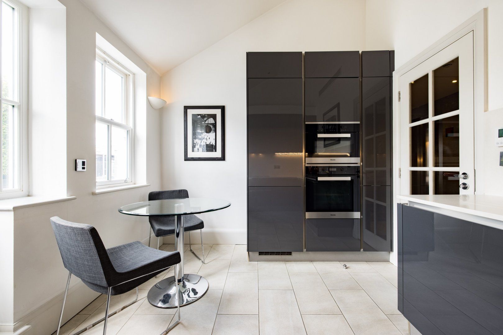 The Mayfair Penthouse photo 6