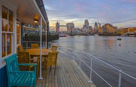 The Harpy Houseboat